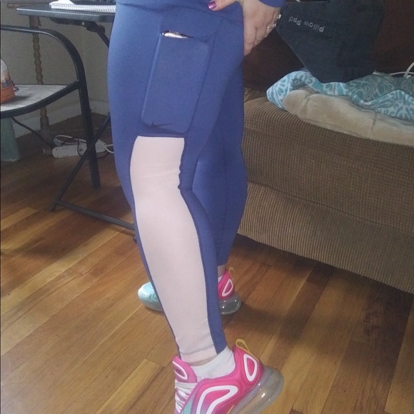 Nike Pants - NIKE Tight Fit Blue Nike leggings {Size X-Large)